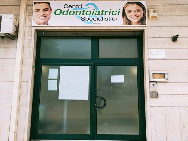 Centri Odontoiatrici Specialistici - Bari, Santeramo, Gioia del Colle